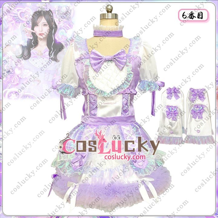 Pretty Chuu Concert Outfit