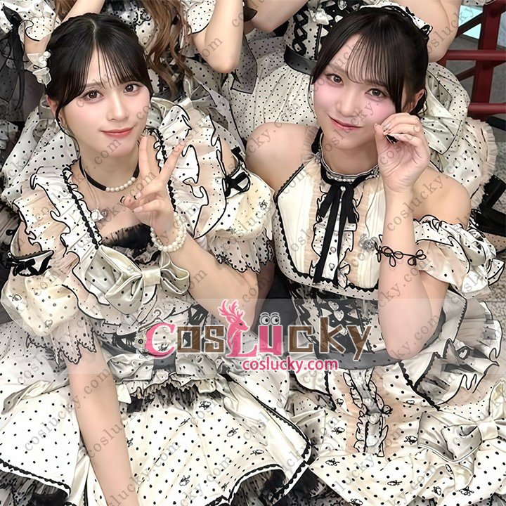  21st single performance costume